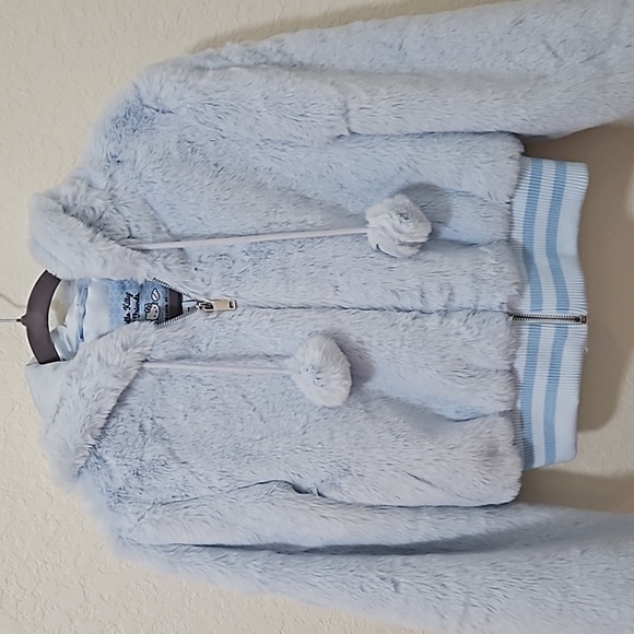 Hello Kitty and Friends faux fur coat size M NWT - Picture 4 of 14